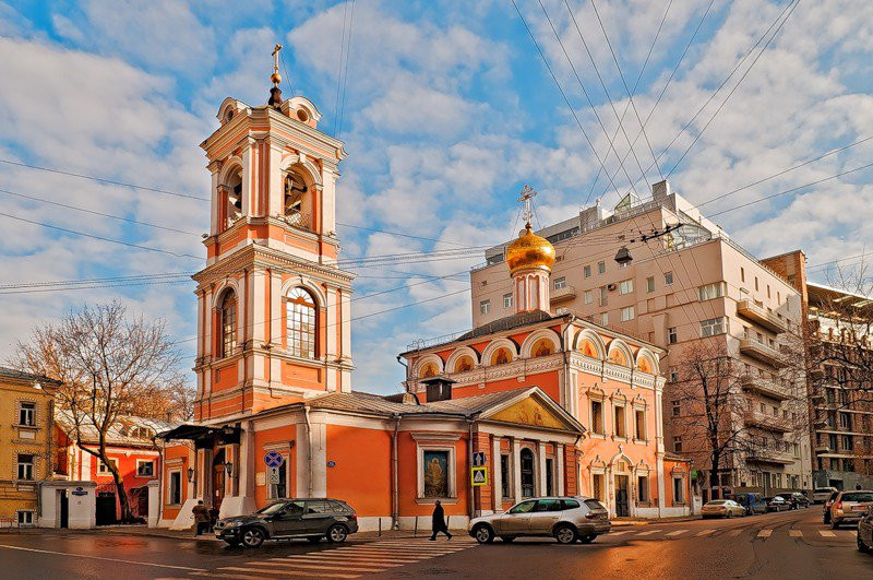 Храм Воскресения Словущего в Брюсовом переулке 