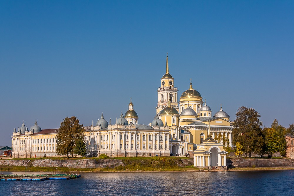 Нило-Столобенская пустынь (Нилова пустынь), православный мужской монастырь 