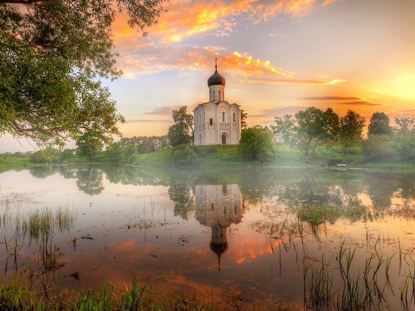 «Великое славословие» 