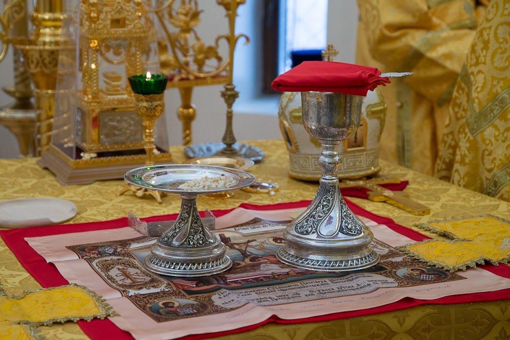 «Ядый Мою Плоть и пияй Мою Кровь..»